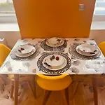 アパート Le Ch'ti Cambrai,elegant, Centre カンブレー