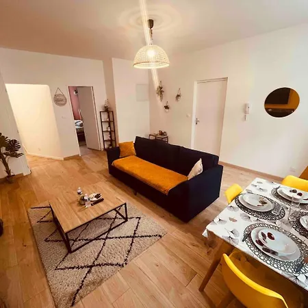 Le Ch'ti Cambrai,elegant, Centre Apartment